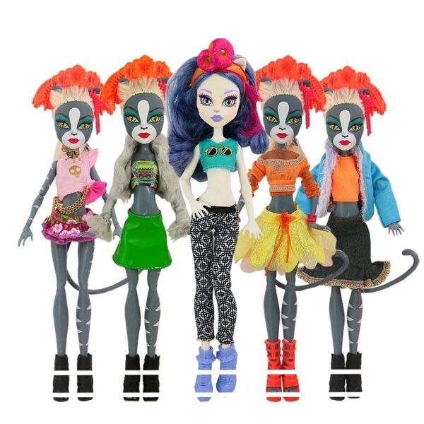 Oblečení pro Monster High